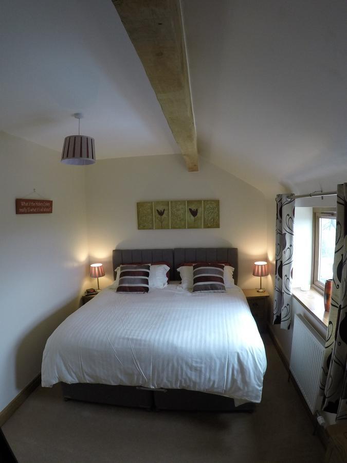 East Wayside B&B Harrogate Exterior photo